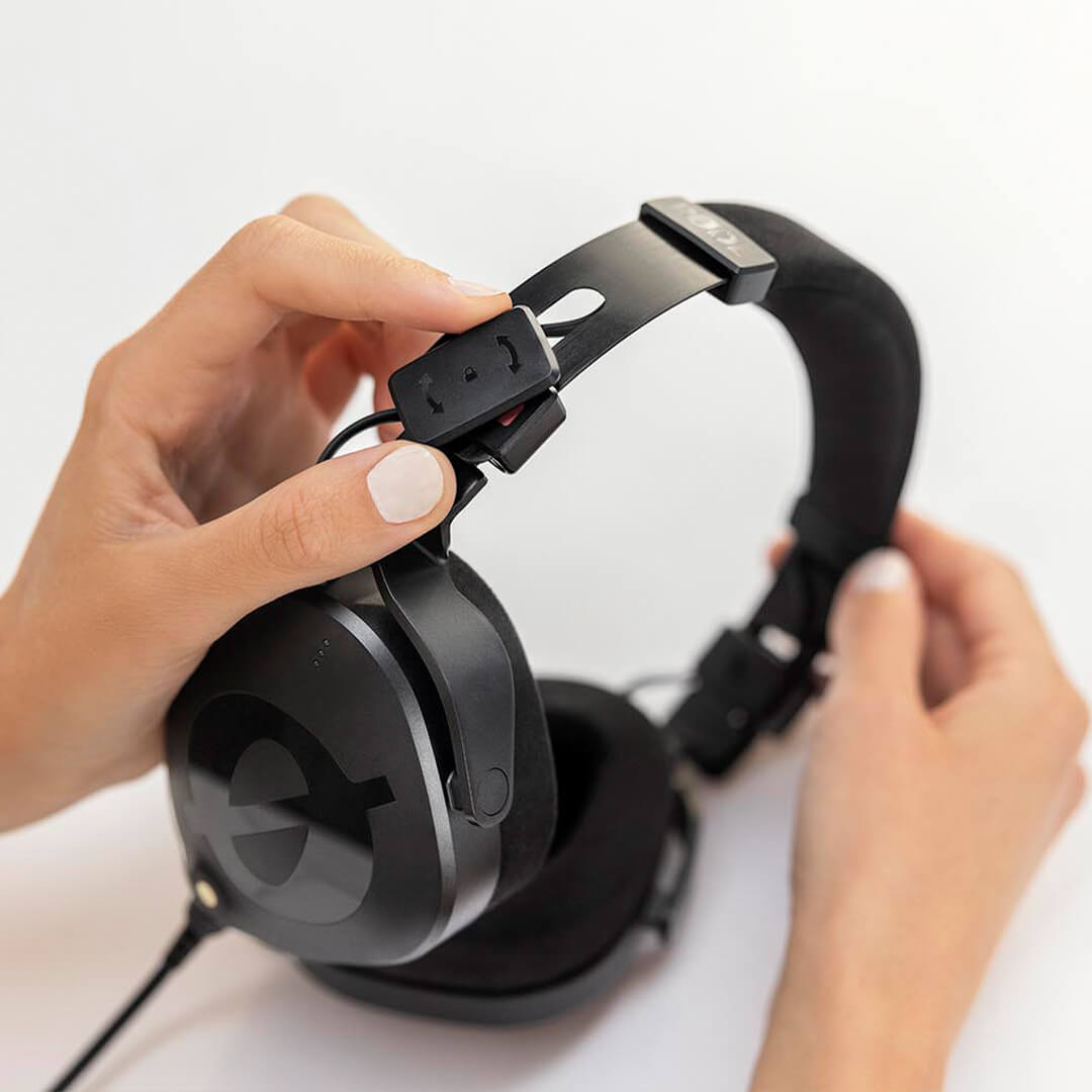 Audífonos profesionales sobre oído RODE NTH-100