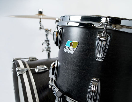 Shell pack Ludwig Classic Maple Satin Charcoal 12/13/16/14/22 - con tarola