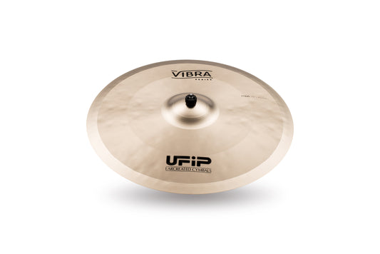 Platillo UFiP serie Vibra Crash 18 pulgadas