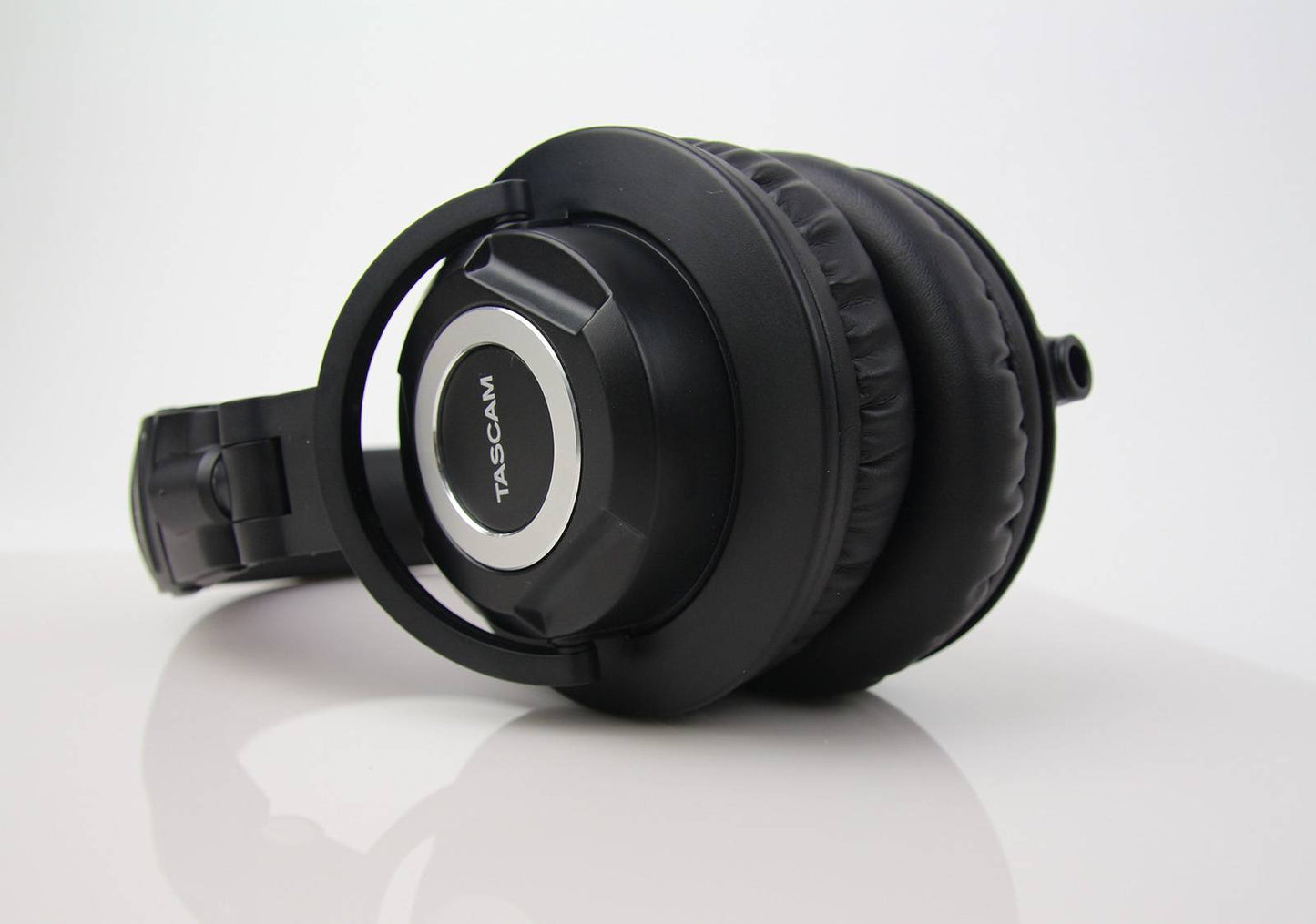 Audífonos de alta definición TASCAM TH-07